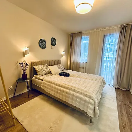 Grand B19 Apartment *